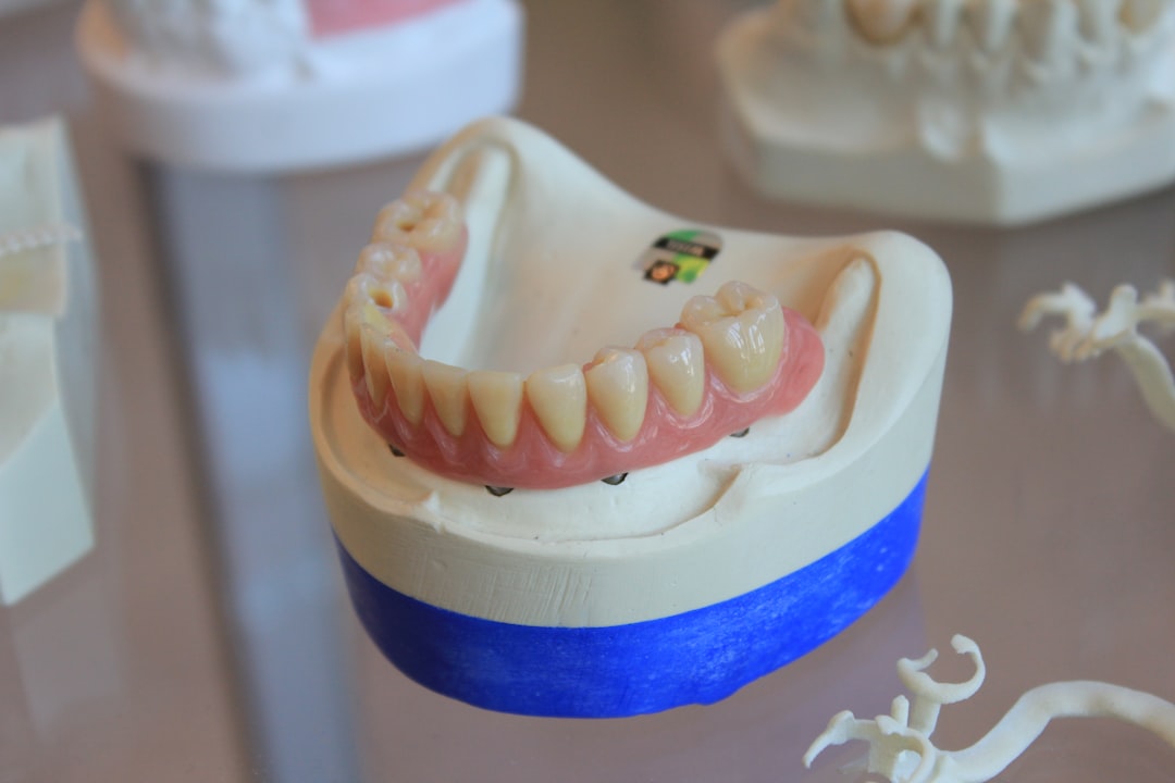 denture stabilisation benefits